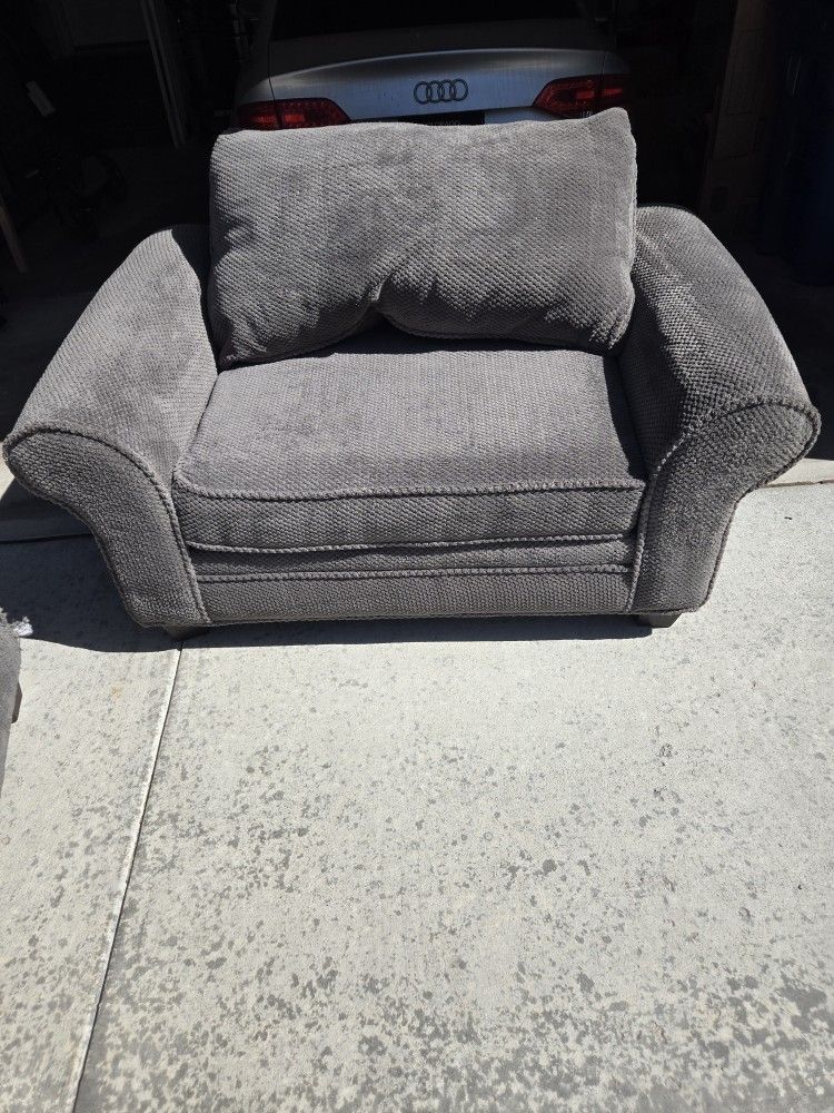 Oversized Chair And Ottoman
