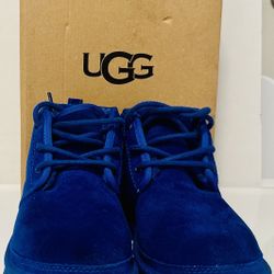 UGG - Light Blue
