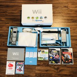 Nintendo Wii with Gamecube Compatibility, complete in Box 