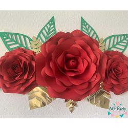 Elegant paper flowers