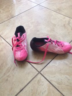 Soccer shoes for girl