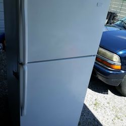 White Fridge 28 Wide