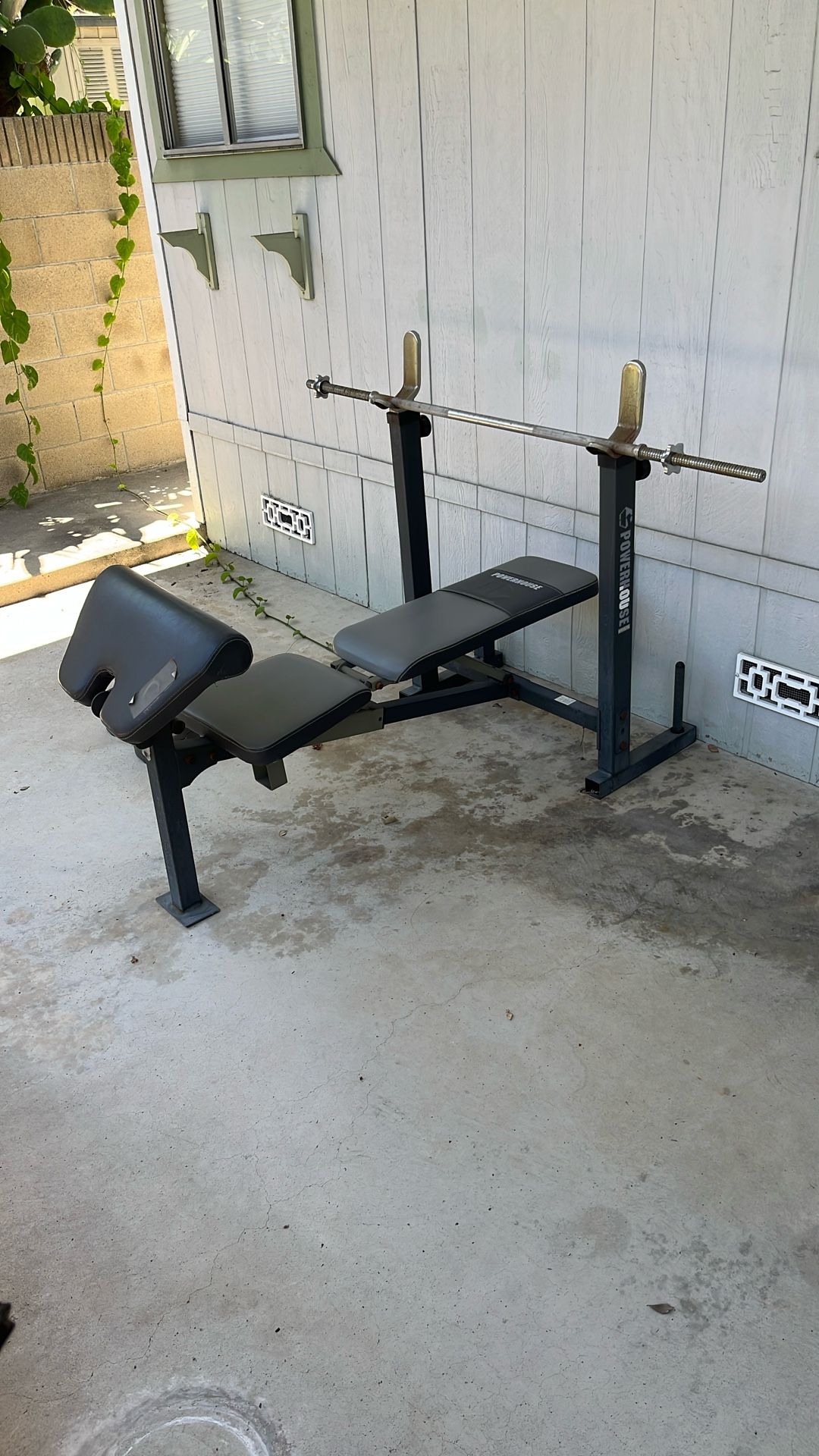 Weight Bench