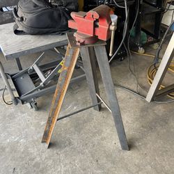 Vise &stand