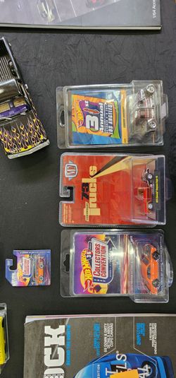 Hot Wheels, M2, Johnny Lightning