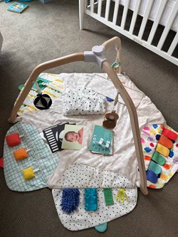 Lovevery Play Gym - play mat