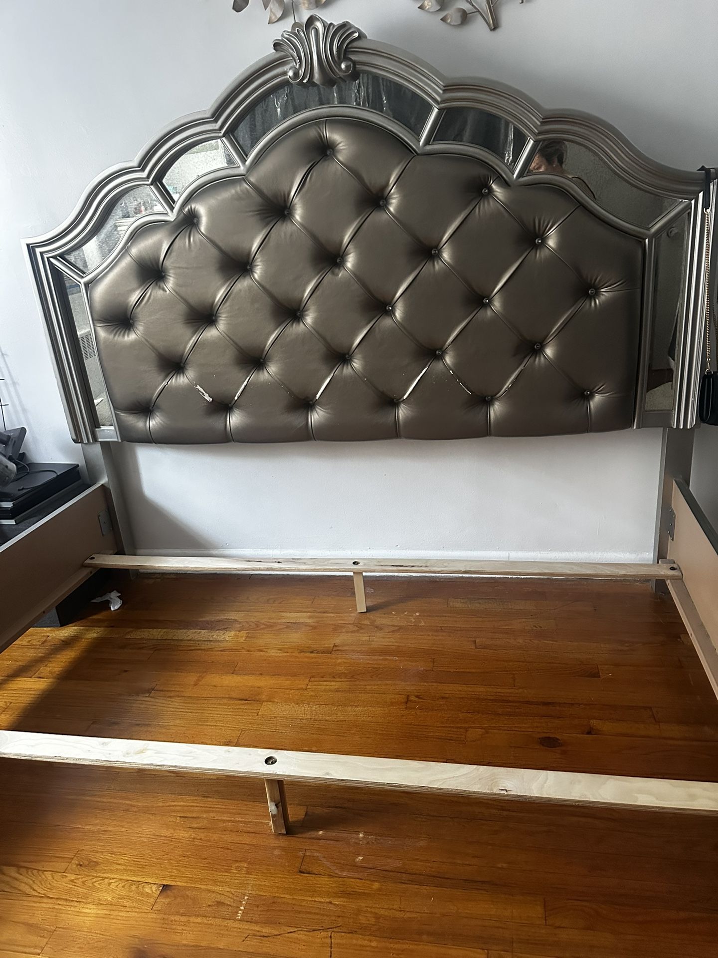 King Size Bed Room Set ,