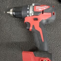 Milwaukee Drill M18