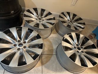 Tesla wheels