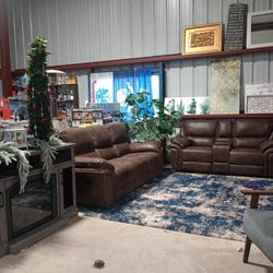 Living Room Sets, Sofas With Recliners, Sectional And More