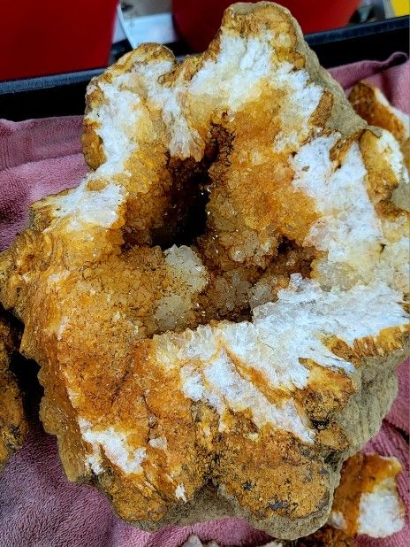 Large Geodes For Sale.