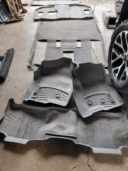 CHEVY SUBURBAN WEATHER TECHS MATTS