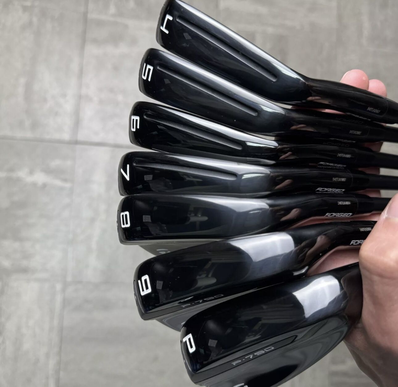Taylormade-P790-iron-set