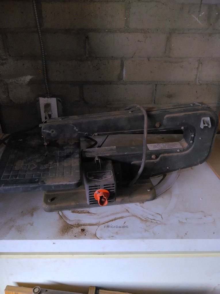 Scroll Saw