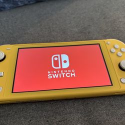 Nintendo Switch Lite - like new