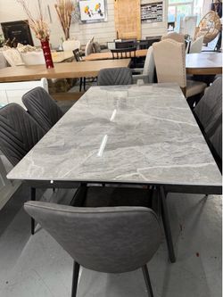 Marble dining set// table // 6chairs// same day delivery // no credit needed