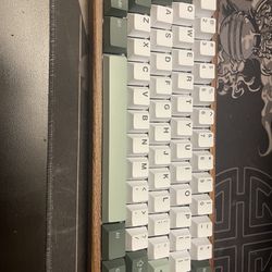 wooden custom keyboard