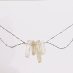 Double chain quartz choker