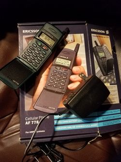 Ericsson AF778 cell phone