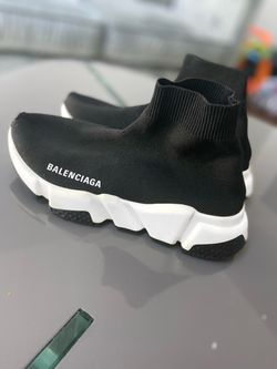 gødning konkurs regulere BALENCIAGA Speed Trainer Sock Sneakers Black Slip-On Sneakers AUTHENTIC -  Size 36 (6W) for Sale in Los Angeles, CA - OfferUp
