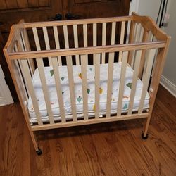 Baby Crib 