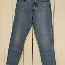 LEVI’S WEDGIE STRAIGHT FIT - Size 27
