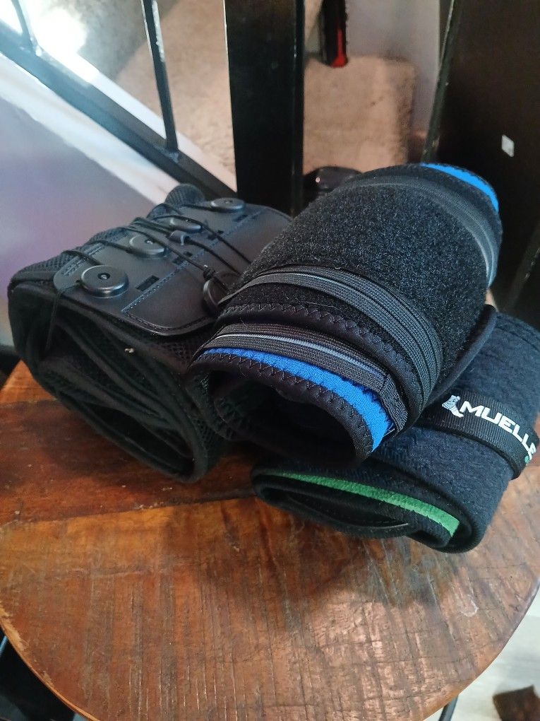 3 Adjustable Back Braces