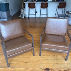 Brown Leather Oversized Chairs 
