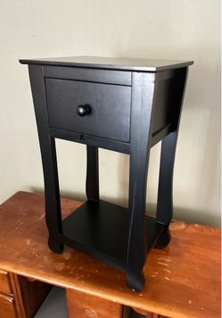 Super Cute Black Side Table