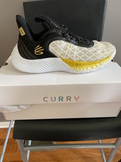 Curry Under Armor Flow 9 
