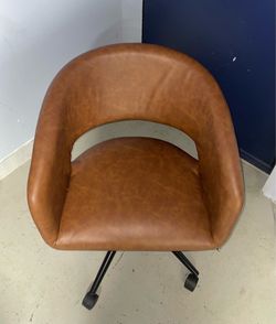 Desk chair