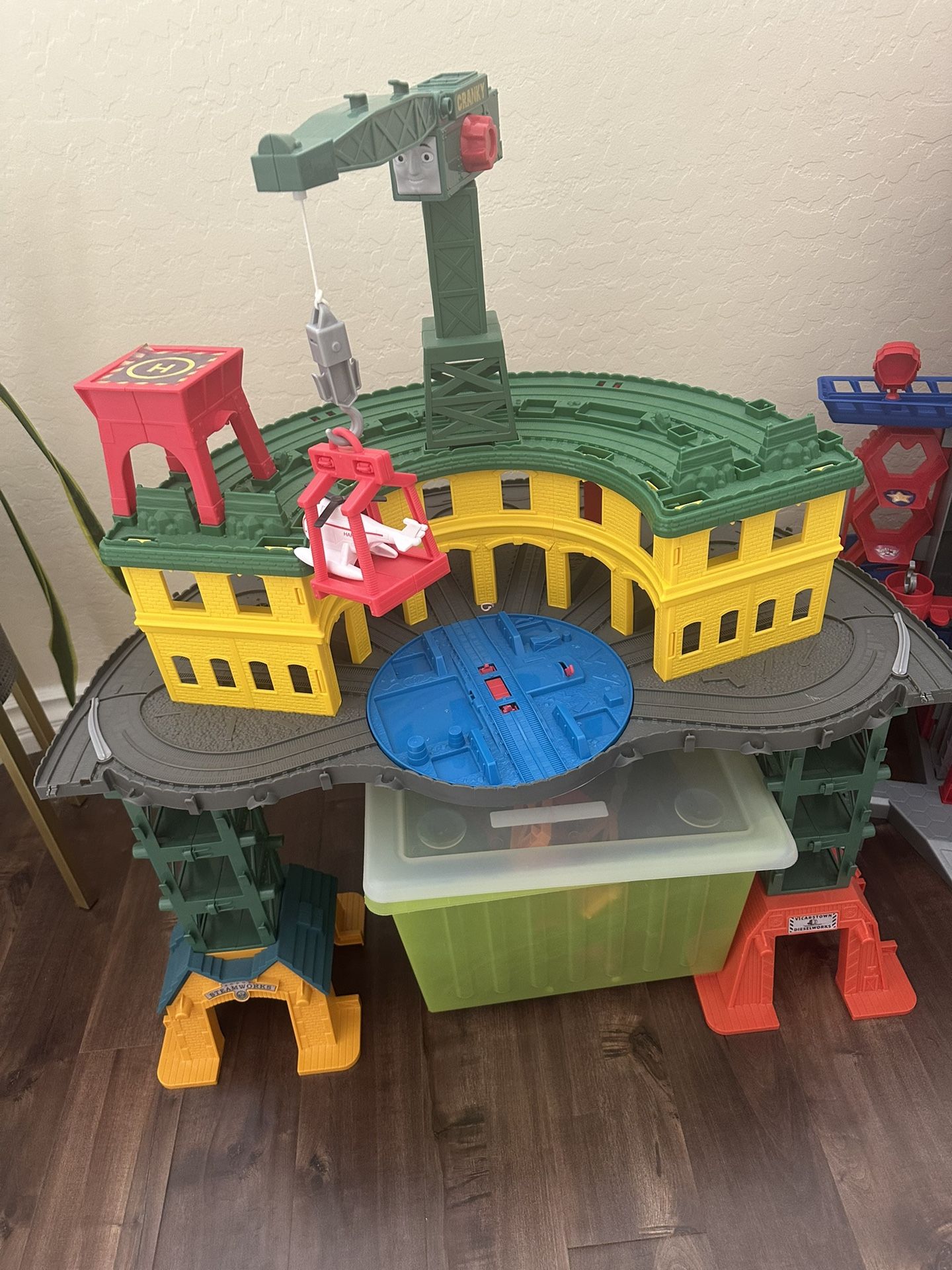 Thomas & Friends Train Depot