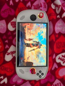 Legion Go S  (Windows 11 Model- AMD Ryzen Z2 GO) *Read Description*