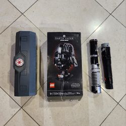 Disney Lego Star Wars Darth Vader Bust Lightsabers & Light up Case Bundle Lot