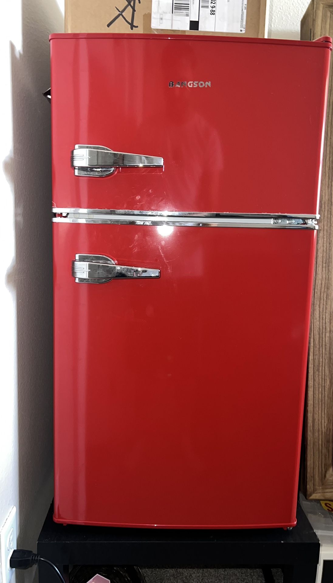 Bangson Mini Fridge