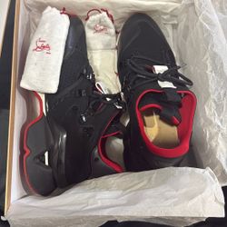 Christian Louboutin MENS 43