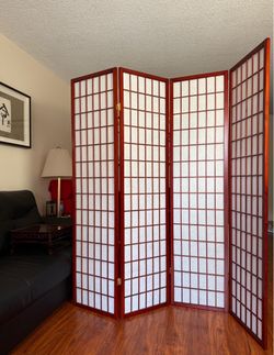 Japanese red room divider