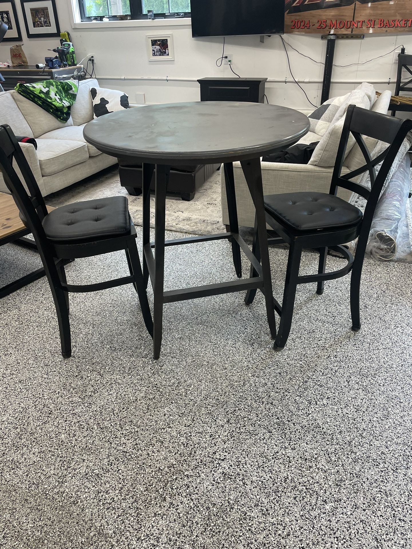 Bistro Table With 3 Stools