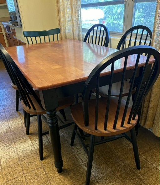 Wooden Table & Chairs - Still Available Must Sell