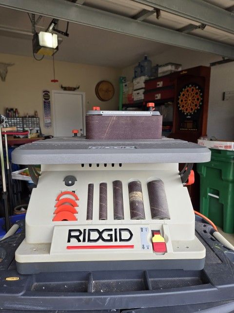 RIDGID Oscillating Edge Belt / Spindle Sander