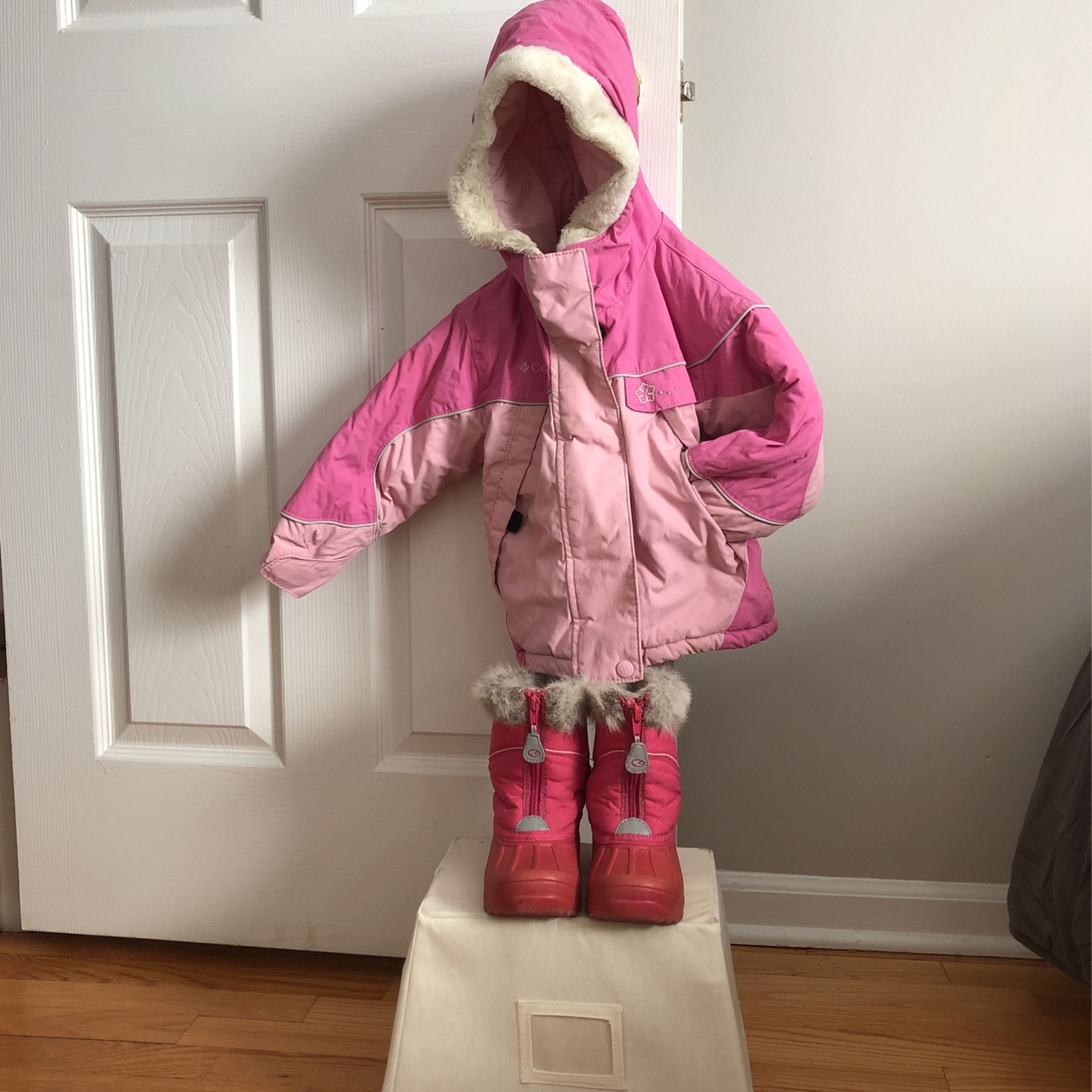 Columbia Snow Gear With Hood Toddler Girl 3 Yrs Old
