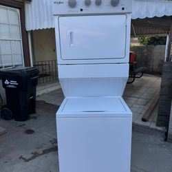 Whirlpool Washer & Gas Dryer Extra Large Capacity Semi New 