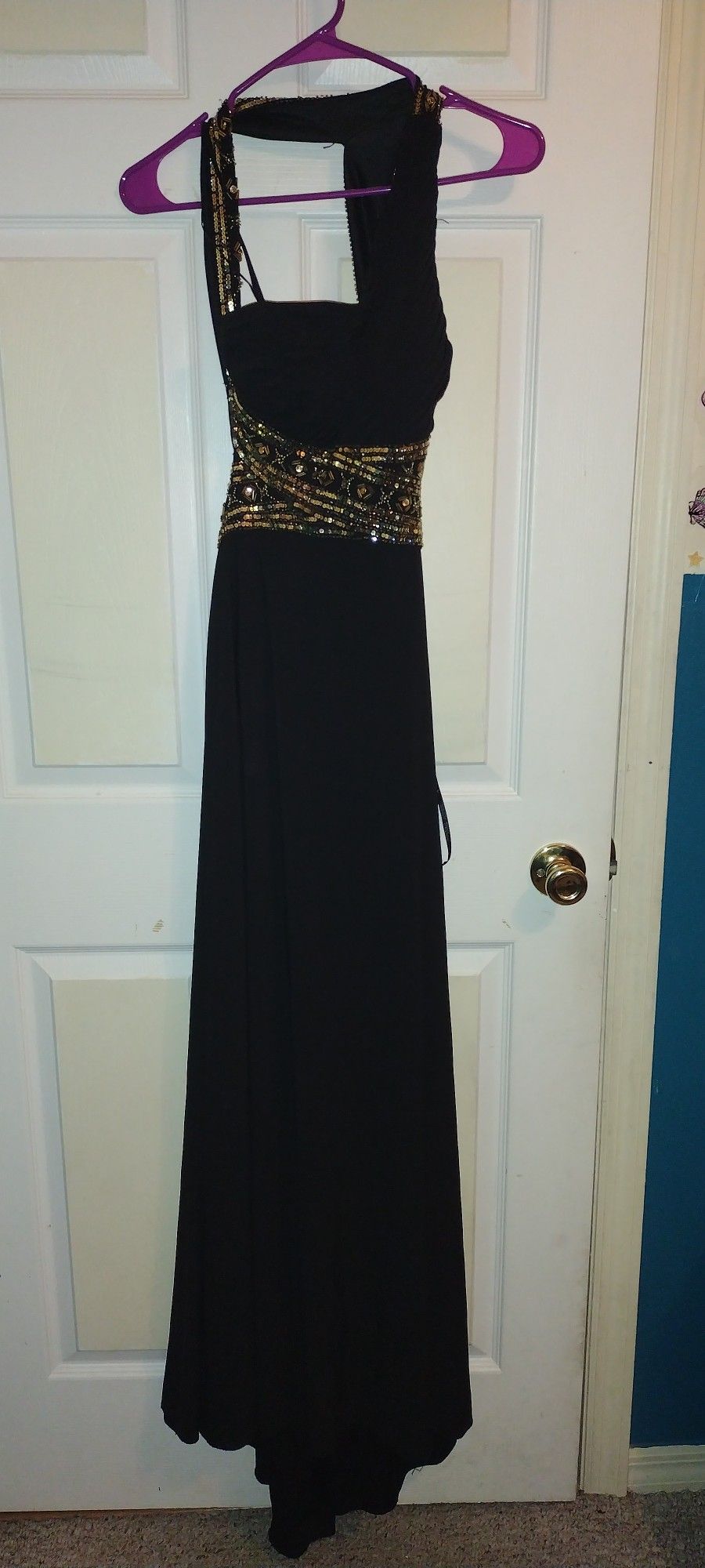 Beautiful Black And Gold Dress Size 6