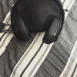 Beats Studio Pro