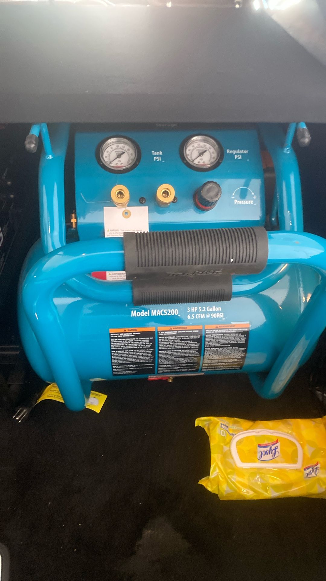 Makita Compressor