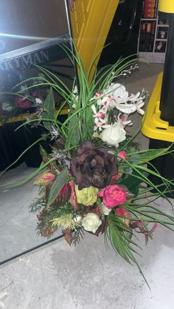 Silk Floral Arrangements In Black Vases 24 