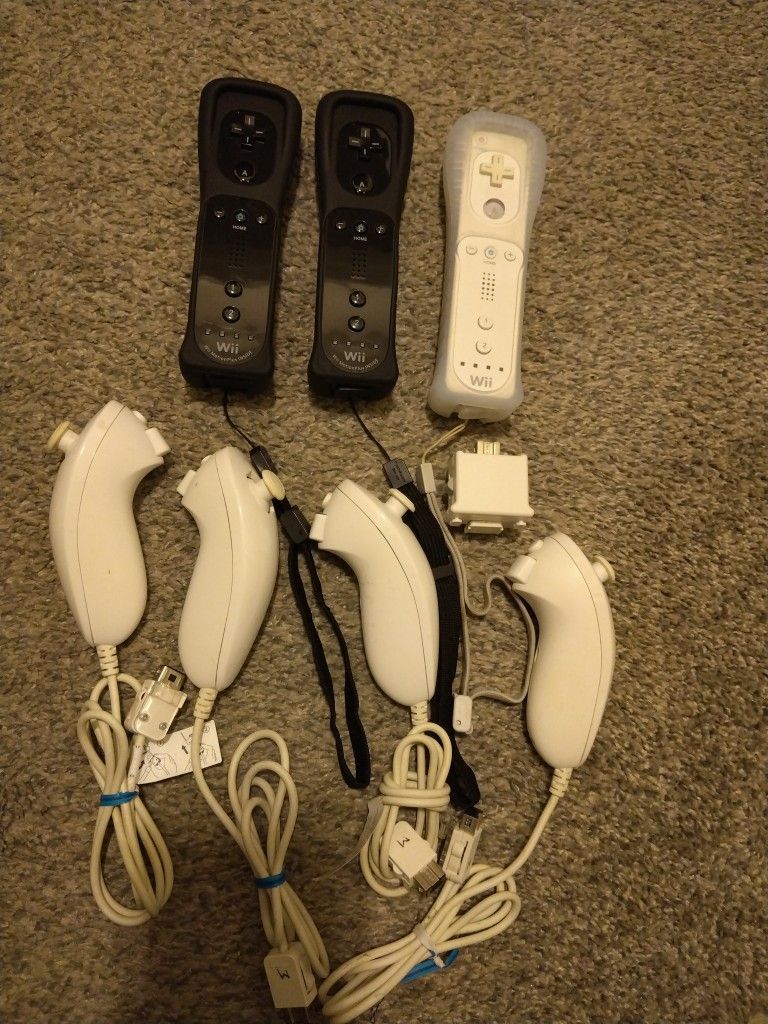 Nintendo Wii Controllers