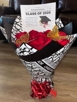 Flowers/ Graduation bouquet/ Flores