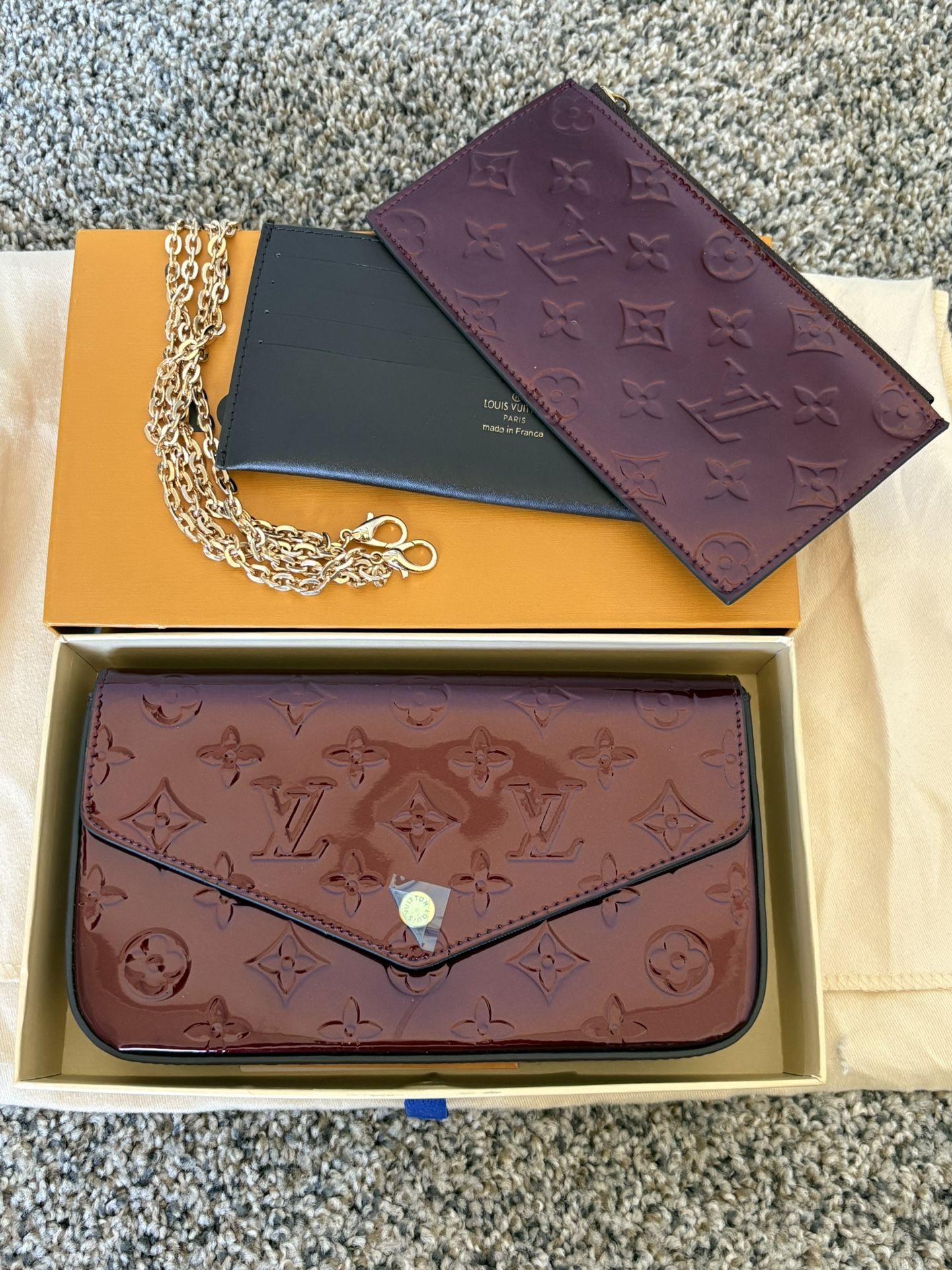 Burgundy Glossi 3 Pc Crossbody Bag