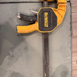 Dewalt Large Clamp